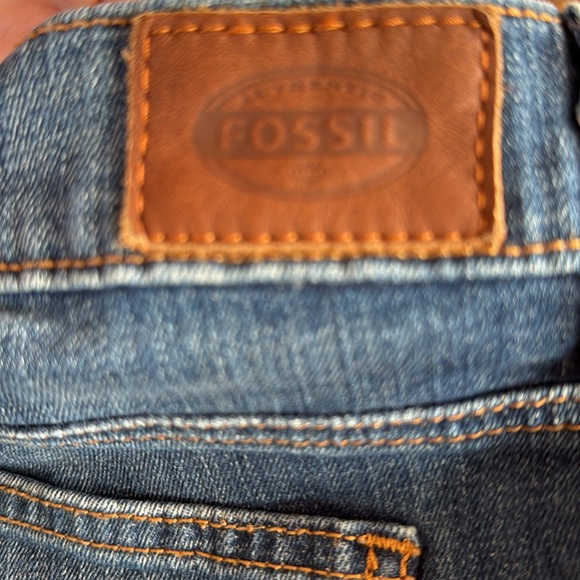 Fossil Straight Vintage Dark Wash Jeans - Picture 5 of 8